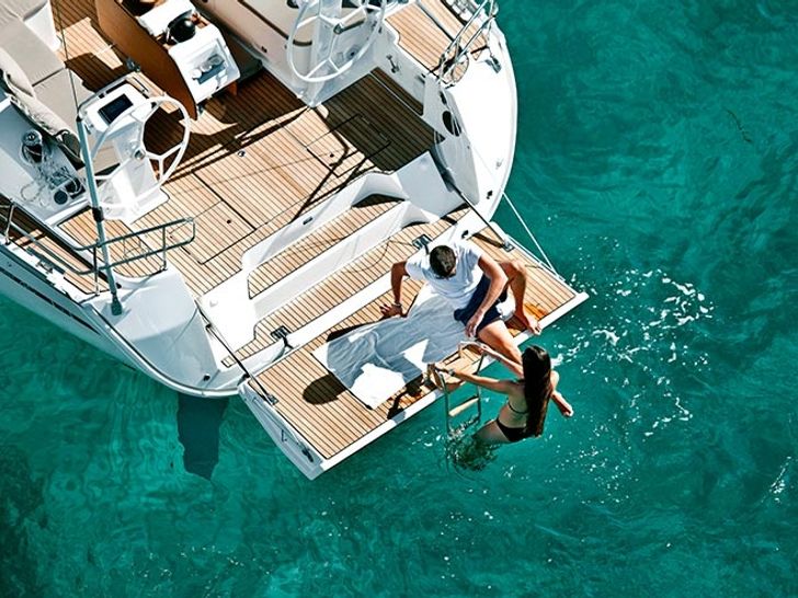 Swim platform Swim platform
