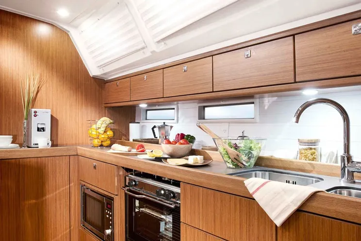 Charter Yacht Bavaria 46 - 4 Cabins - Turkey