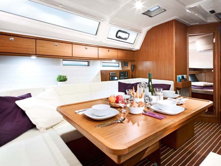 Bavaria 46 - Galley