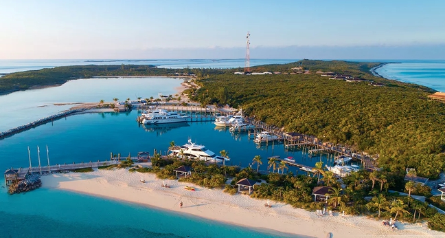Charter Yacht Bayliner 35 - Day charter - 2008 - Nassau - Rose Island - Exumas
