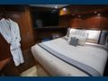 BEACHFRONT - Crewed Motor Yacht - VIP Cabin
