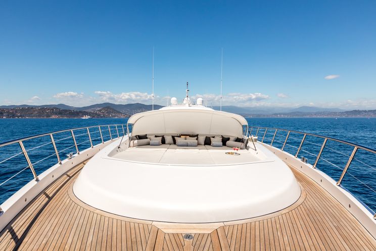 Charter Yacht BEACHOUSE - Mangusta 130 - 4 Cabins - Monaco - Cannes - St Tropez - French Riviera