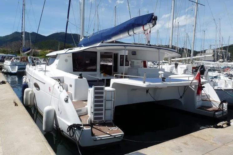 Charter Yacht BELLA VITA - Fountaine Pajot Salina 48 - 4 Cabins - Olbia - Portisco - Sardinia