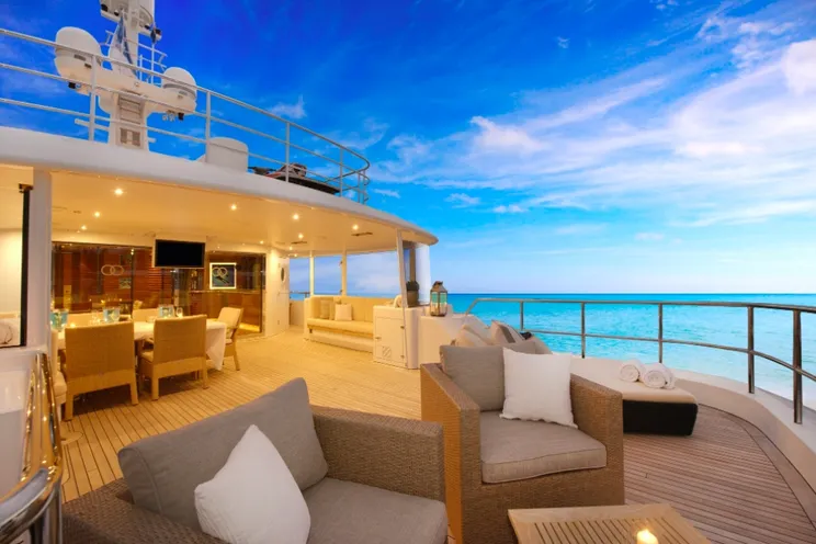 Charter Yacht BELUGA - Moonen 34m - 5 Cabins - Australia - Whitsundays - Solomon Islands - Papau New Guinea