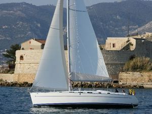 Beneteau Cyclades 43.4 - 4 Cabins - Malta Beneteau Cyclades 43.4 - 4 Cabins - Malta