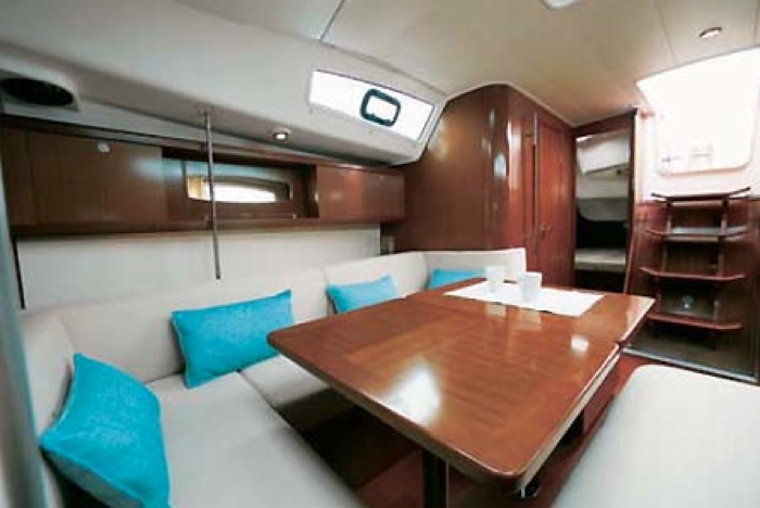 Charter Yacht Beneteau Oceanis 40 - 3 Cabins - Phuket,Thailand