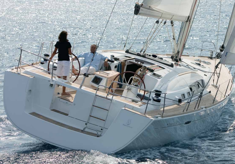 Charter Yacht Beneteau Oceanis 54 - 4+1 Cabins - Greece