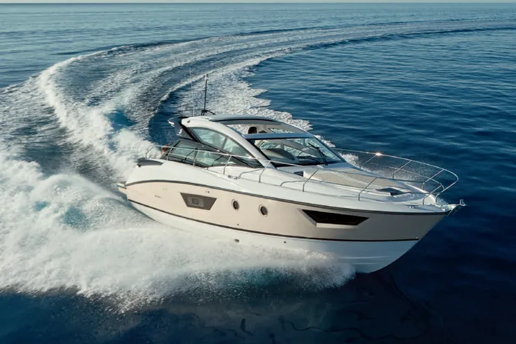 Charter Yacht Gran Turismo 40 - 2 cabins - Ajaccio - Bonifacio