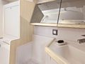 Beneteau Oceanis 46.1 Bathroom Beneteau Oceanis 46.1 Bathroom