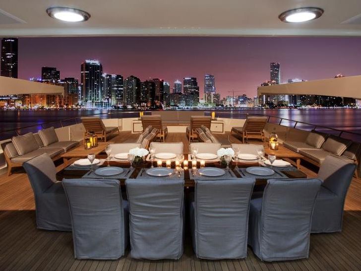 Bridge Deck Dining Bridge Deck Dining
