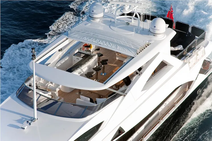 Charter Yacht BLACK AND WHITE - Sunseeker 34m - 5 Cabins - Baie des Anges - Cannes - Antibes - Monaco