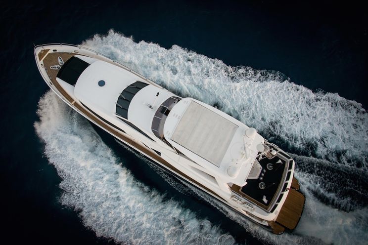 Charter Yacht BLACK AND WHITE - Sunseeker 34m - 5 Cabins - Baie des Anges - Cannes - Antibes - Monaco