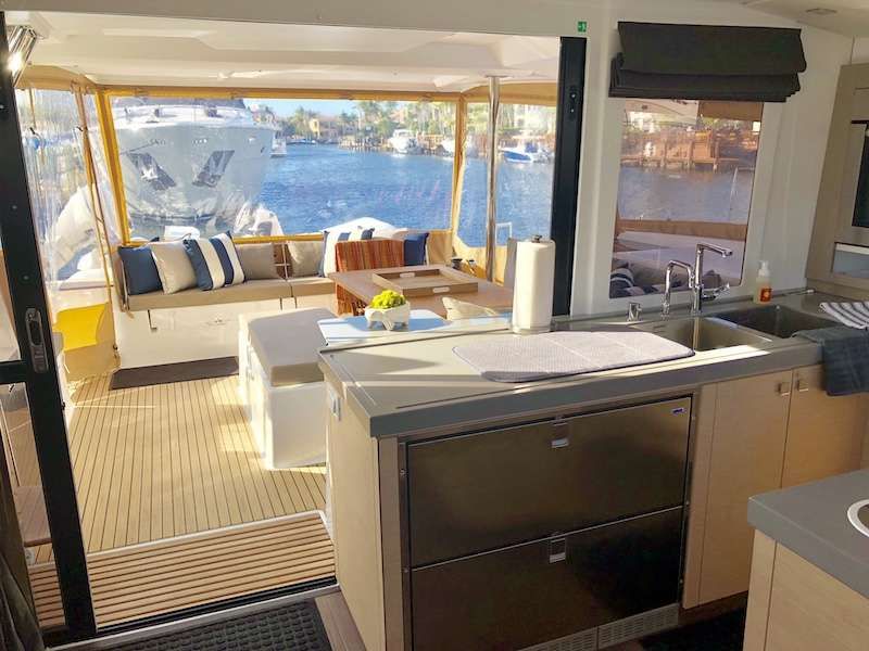 BLACK TORTUGA Fountaine Pajot 47 Galley