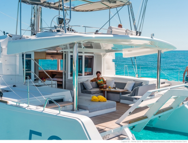 Charter Yacht Lagoon 52 Premier - 6 Cabins - Marsh Harbour - Bahamas