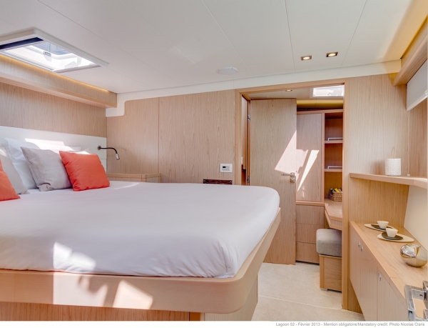 Charter Yacht Lagoon 52 Premier - 6 Cabins - Marsh Harbour - Bahamas