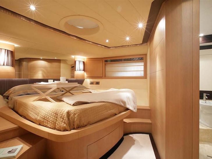 VIP Cabin