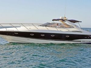 BLUE ICE - Sunseeker Camargue 44 - Day Capacity 10 - Mallorca BLUE ICE - Sunseeker Camargue 44 - Day Capacity 10 - Mallorca