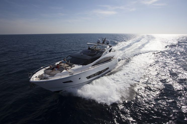 Charter Yacht BLUE INFINITY - Sunseeker 86 Yacht - 4 Cabins - Palma - Ibiza - Formentera