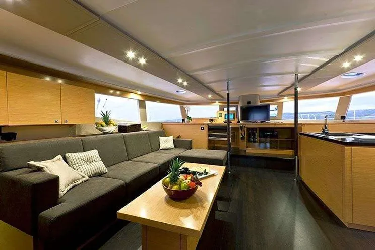 Charter Yacht BLUE PEPPER - Fountaine Pajot Ipanema 58 - 5 Cabins - St Thomas - St John - St Croix