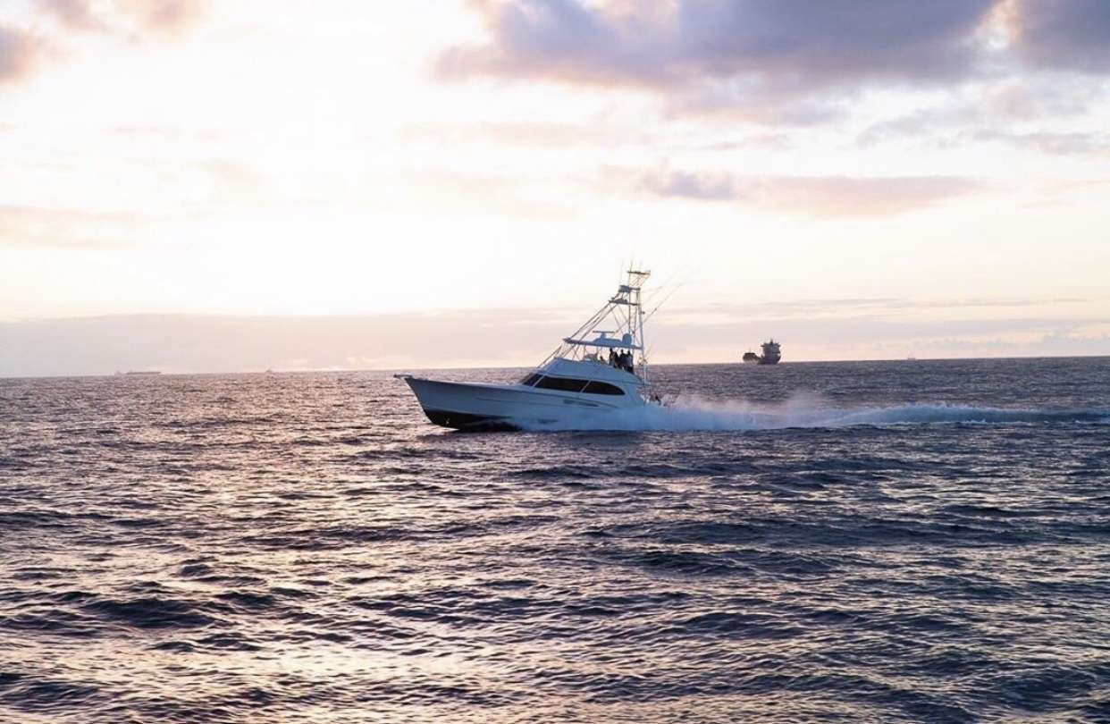 Charter Yacht BONNIE T - Rybovich - 3 cabins - Ocean Reef - Florida Keys - Ft Lauderdale