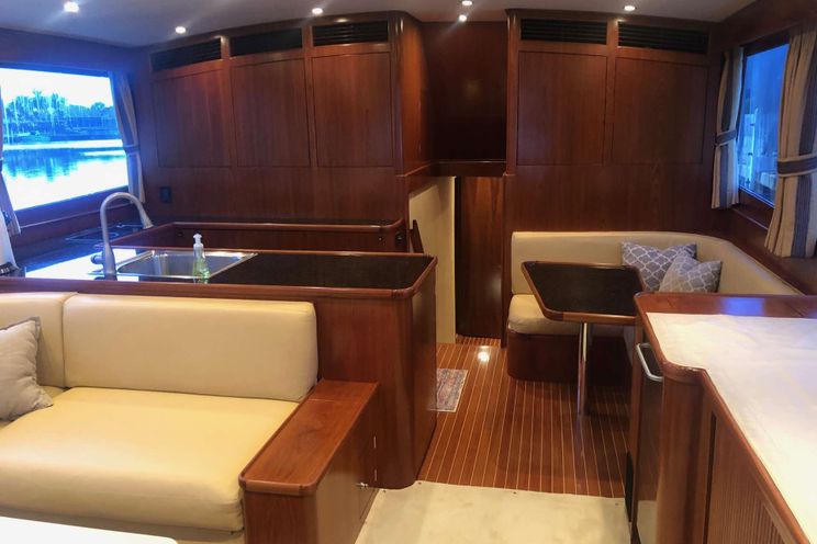 Charter Yacht BONNIE T - Rybovich - 3 cabins - Ocean Reef - Florida Keys - Ft Lauderdale