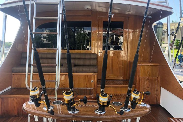 Charter Yacht BONNIE T - Rybovich - 3 cabins - Ocean Reef - Florida Keys - Ft Lauderdale