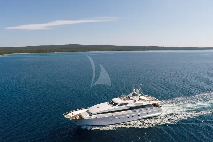 Charter Yacht BORA BORA II - Admiral 26 - 4 Cabins - Split - Dubrovnik - Kastela - Hvar