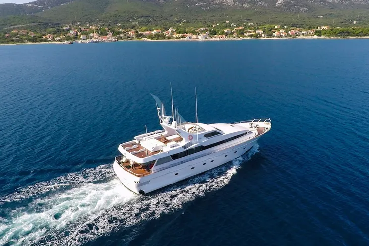 Charter Yacht BORA BORA II - Admiral 26 - 4 Cabins - Split - Dubrovnik - Kastela - Hvar