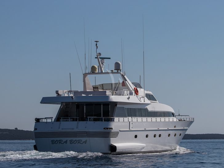 Bora Bora II - Admiral 26 Bora Bora II - Admiral 26