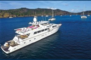 Broward 100 - St Barts Day Charter Yacht - Anguilla - St Martin