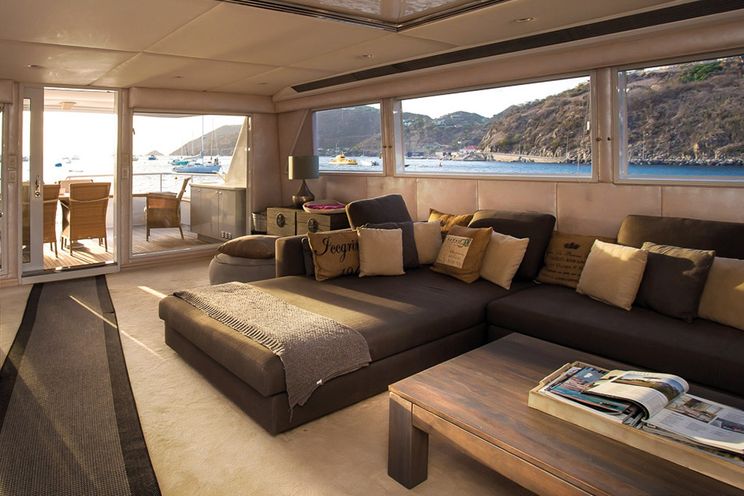 Charter Yacht Broward 100 - St Barts Day Charter Yacht - Anguilla - St Martin