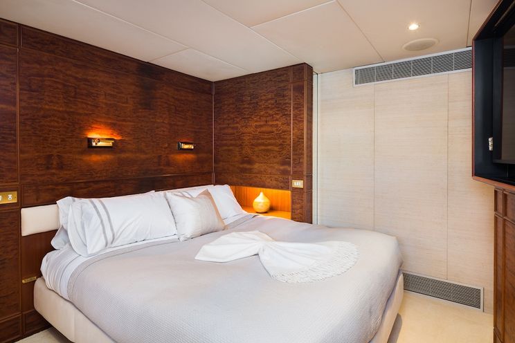 Charter Yacht BRAZIL - Heesen 40m - 5 Cabins - Split - Hvar - Dubrovnik - Mljet - Croatia