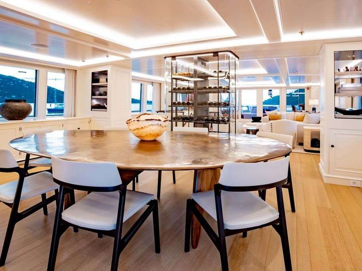 Broadwater 55m Feadship Dining Broadwater 55m Feadship Dining