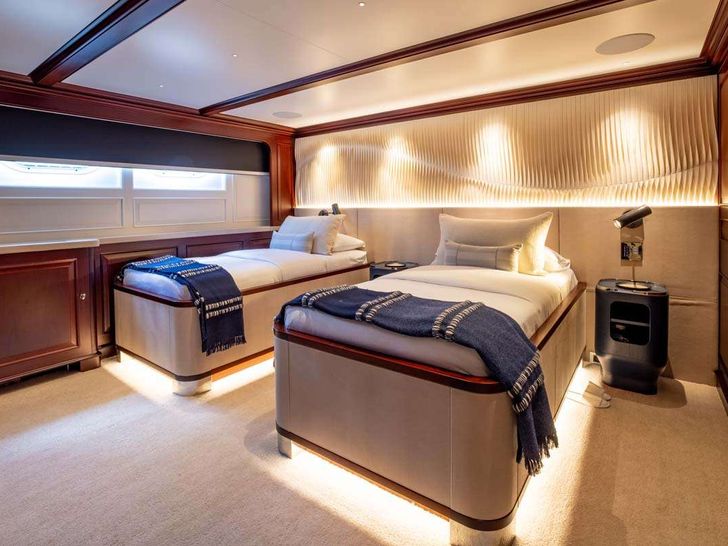Broadwater 55m Feadship Twin Broadwater 55m Feadship Twin