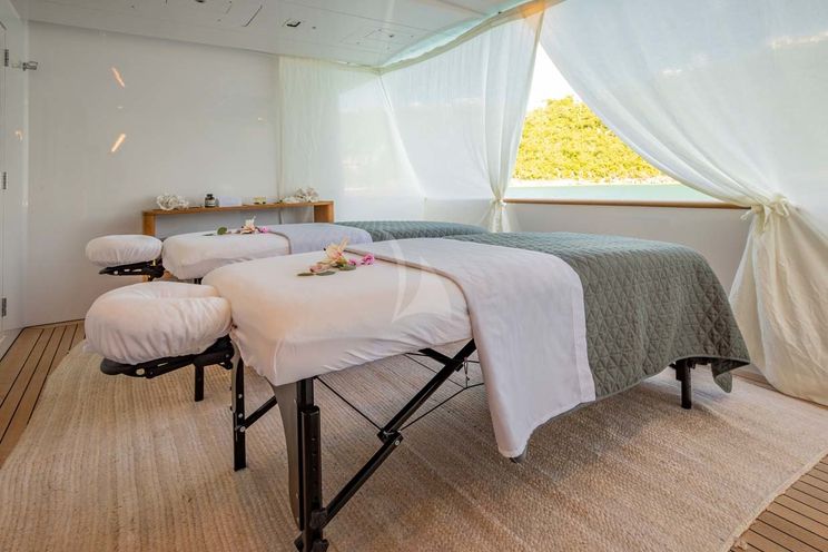 Charter Yacht BROADWATER - Feadship 55m - 6 Cabins - St Barths - Monaco - Capri