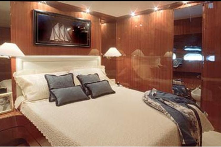 Charter Yacht BST - San Lorenzo 70 - St Tropez - Cogolin - Port Grimaud