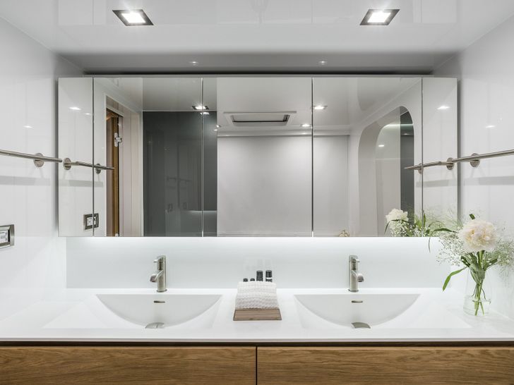 CALMAO Sunreef 74 Luxury Catamaran Master Bathroom