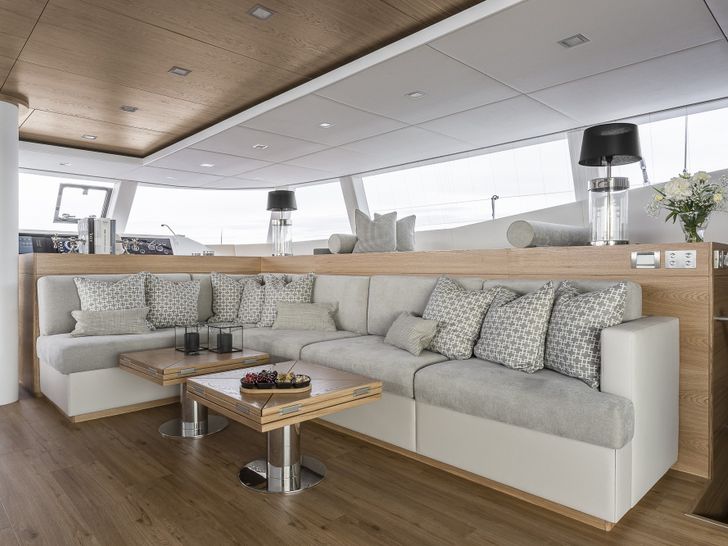 CALMAO Sunreef 74 Luxury Catamaran Saloon