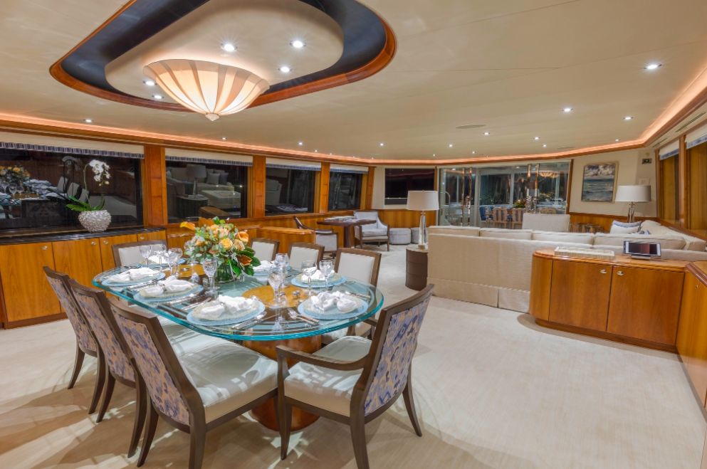 CANIRA - Westport 112
