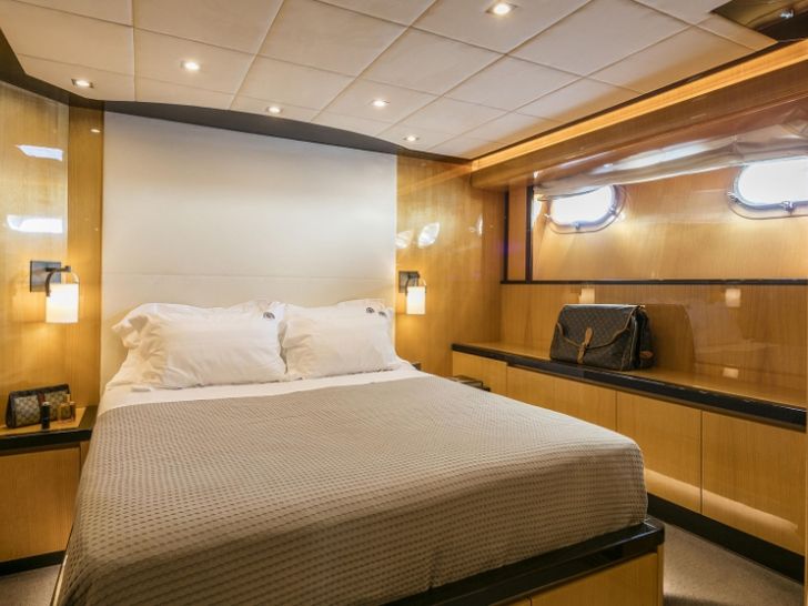 CAN'T REMEMBER - Tecnomar 116 ft,master cabin CAN'T REMEMBER - Tecnomar 116 ft,master cabin