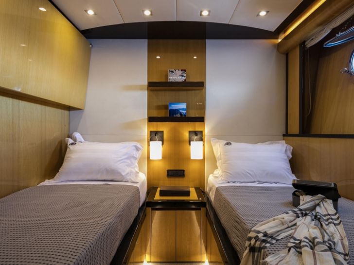CAN'T REMEMBER - Tecnomar 116 ft,twin cabin CAN'T REMEMBER - Tecnomar 116 ft,twin cabin