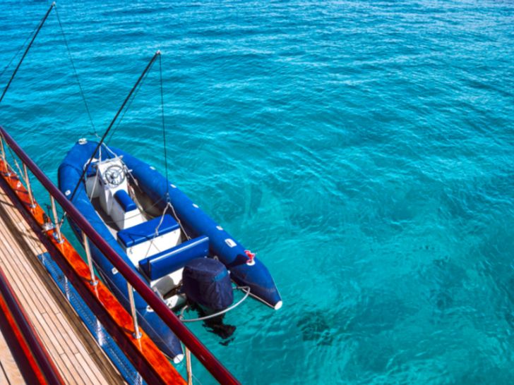 S/Y Capricorn 1 S/Y Capricorn 1