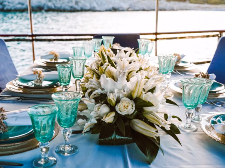 S/Y Capricorn 1 - Dinner S/Y Capricorn 1 - Dinner