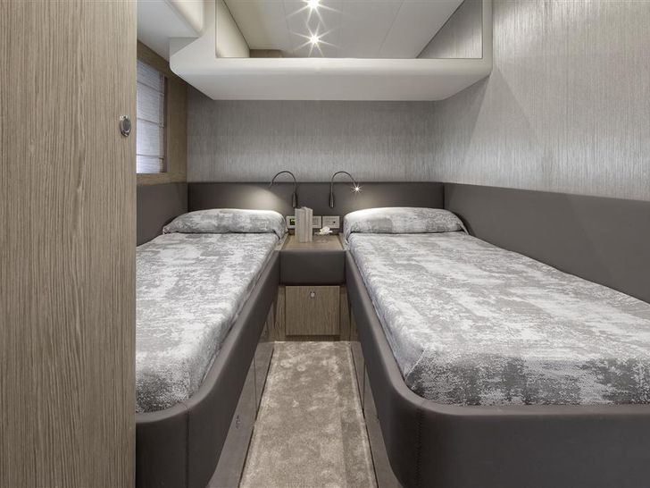 CARE ONE - Ferretti 500 CARE ONE - Ferretti 500