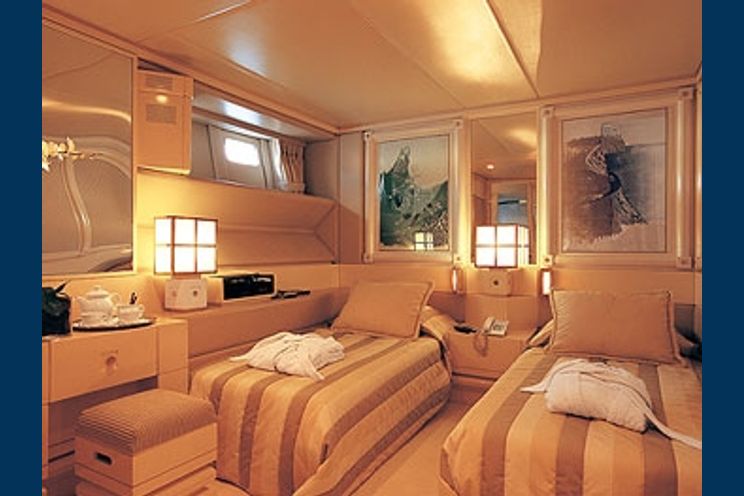 Charter Yacht CARMEN FONTANA - Custom Build - 5 Cabins - Athens