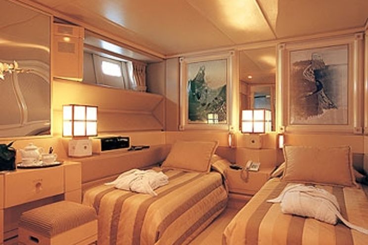 Charter Yacht CARMEN FONTANA - Custom Build - 5 Cabins - Athens