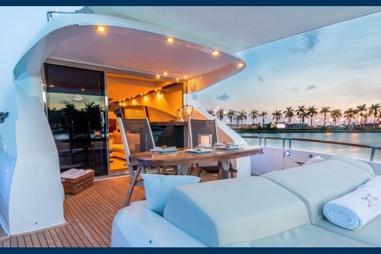Charter Yacht CARPE DIEM - Lazzara 75 - Miami - Florida