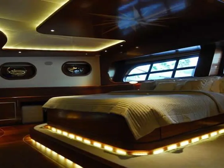 CARPEDIEM 4 Cabin CARPEDIEM 4 Cabin