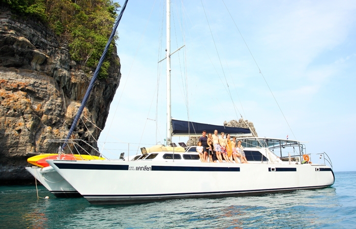Charter Yacht Kelsall 58 - 6 Cabins - Phuket and Langkawi