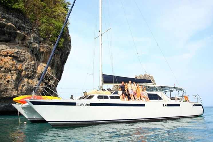Charter Yacht Kelsall 58 - 6 Cabins - Phuket and Langkawi